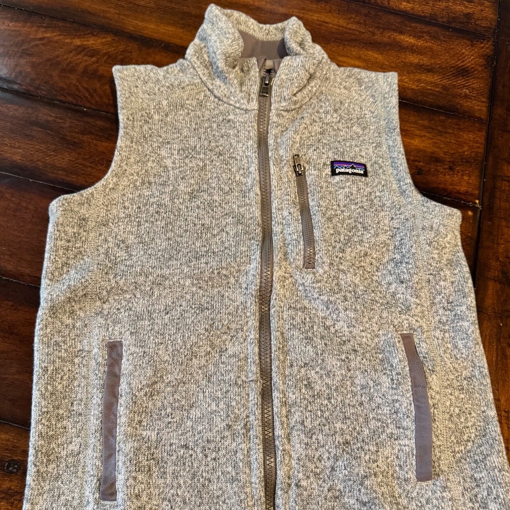 Gray Boy's Medium Patagonia Better Sweater Vest